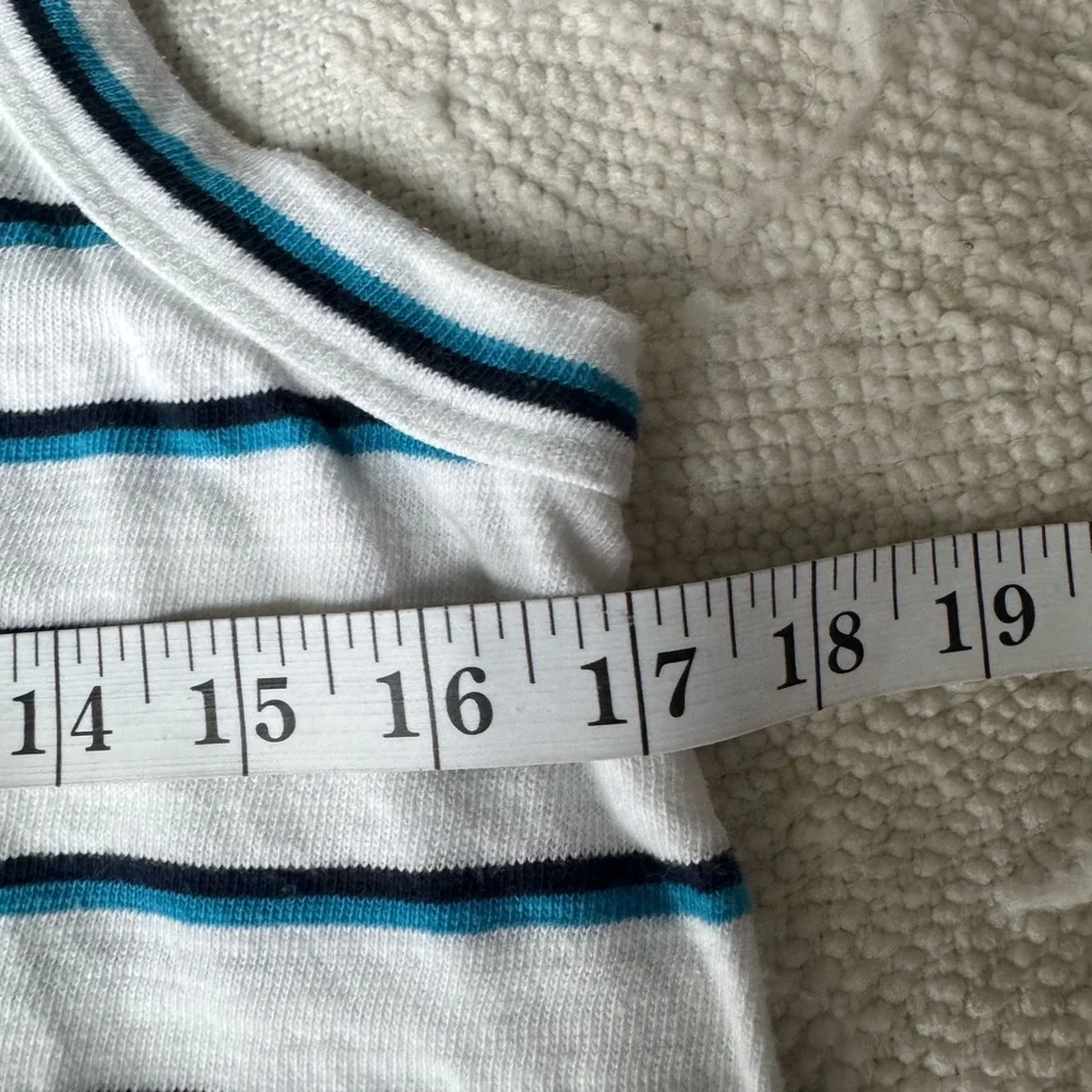 ๐ผ5 For $25๐ผ LOFT Navy and White Striped Tank Top Size M - Picture 4 of 8